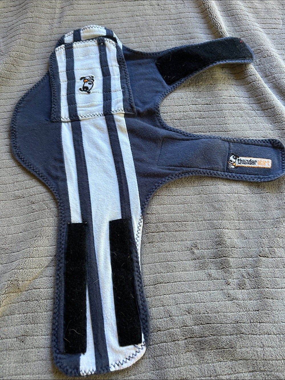 Thundershirt Navy with White Striped Panel Calming Wrap Sz XS